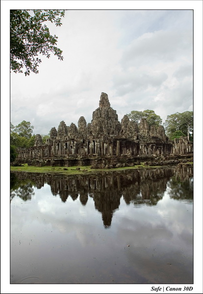 2006 - 07 - Temple angkor - Bayon 15